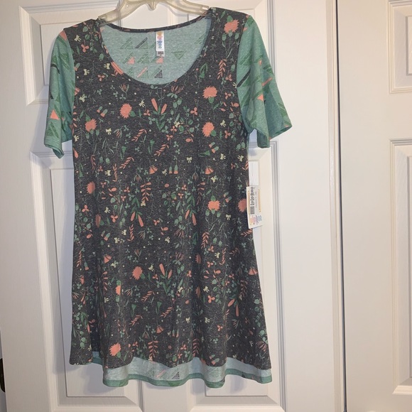 NWT XS Floral/Patterned LuLaRoe Perfect T - Picture 1 of 8